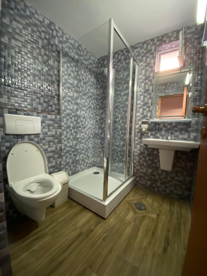 מלון Două Mai Casa Ciobi מראה חיצוני תמונה